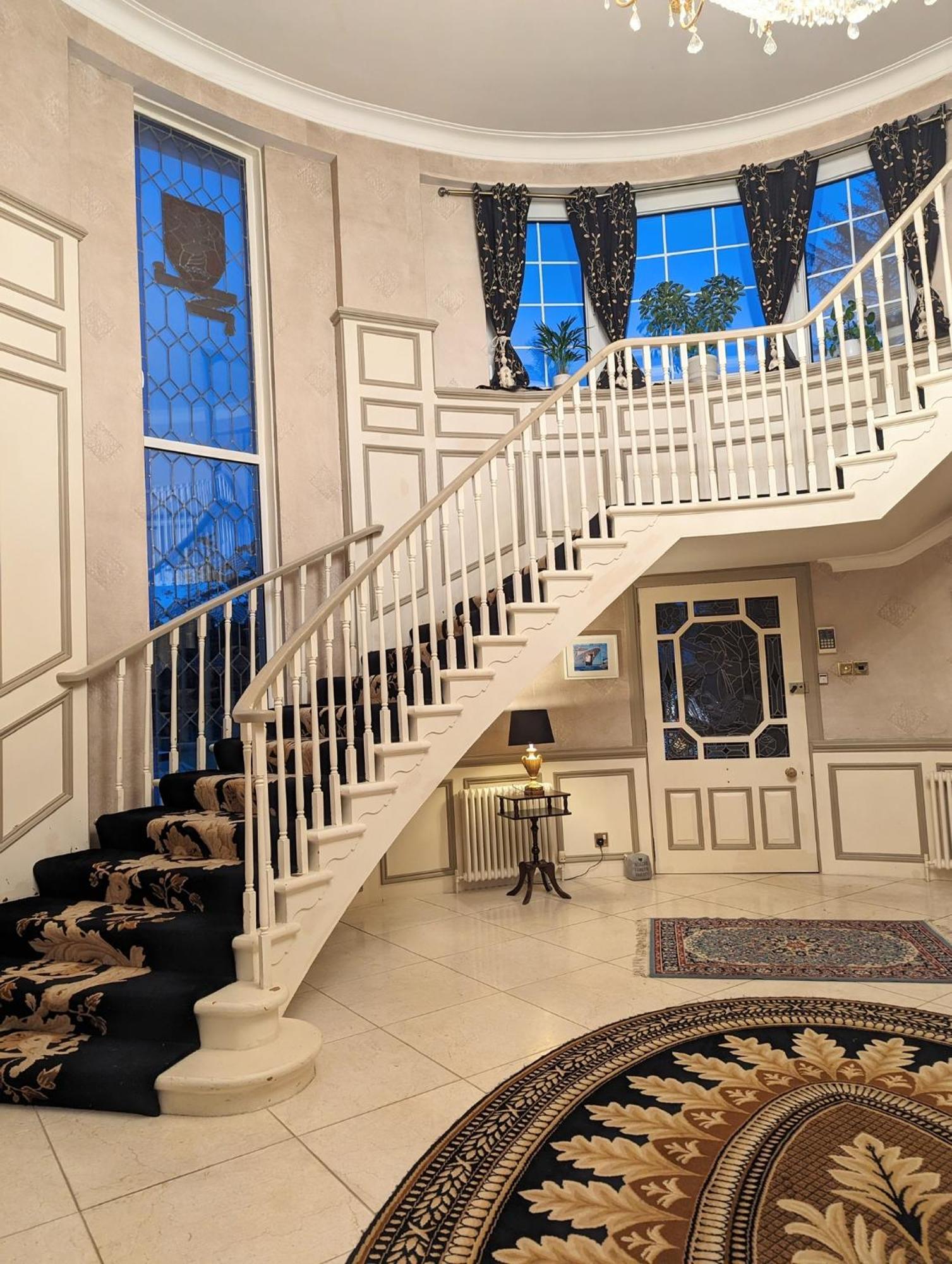 Finn Village - Loch Lomond Villa B&B - Black Room With Jacuzzi-Style Bath グラスゴー エクステリア 写真
